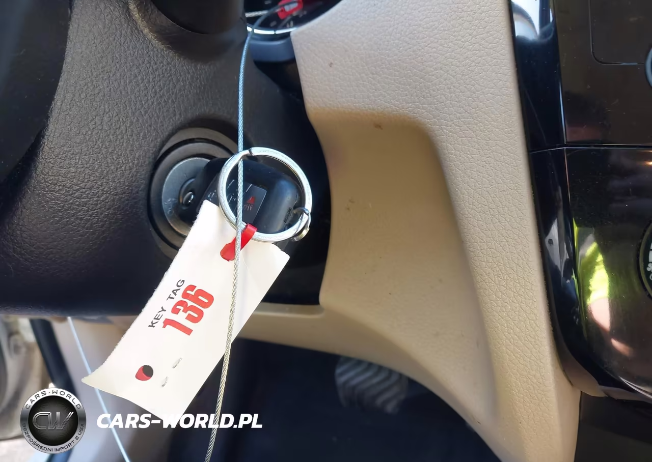 2016 Nissan Rogue S VIN:JN8AT2MT6GW026870 - 11
