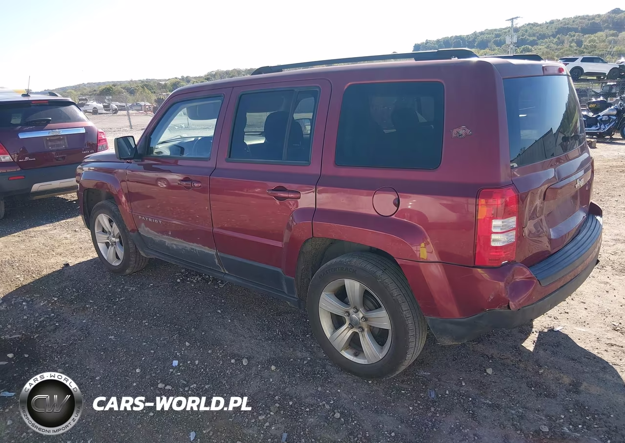 2012 Jeep Patriot Latitude VIN:1C4NJPFB1CD662963 - 3
