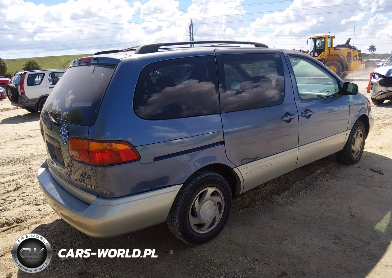 2000 Toyota Sienna Xle VIN:4T3ZF13C6YU179816 - 4