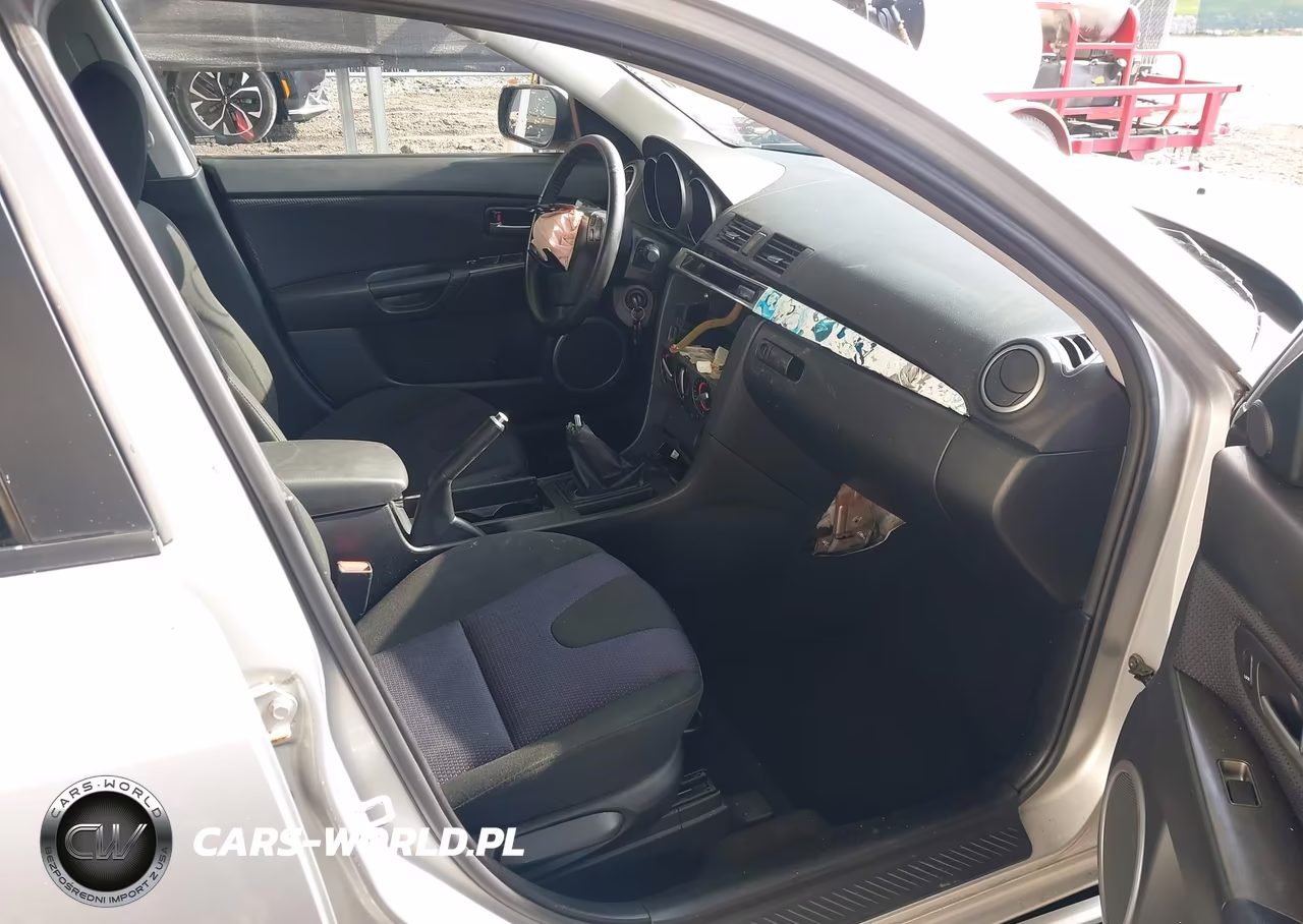 2007 Mazda Mazda3 S Touring VIN:JM1BK344X71690619 - 5