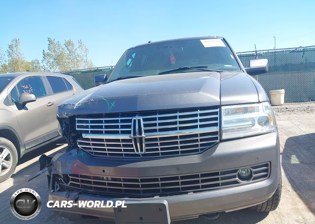 2014 Lincoln Navigator L VIN:5LMJJ3J54EEL00124 - 12