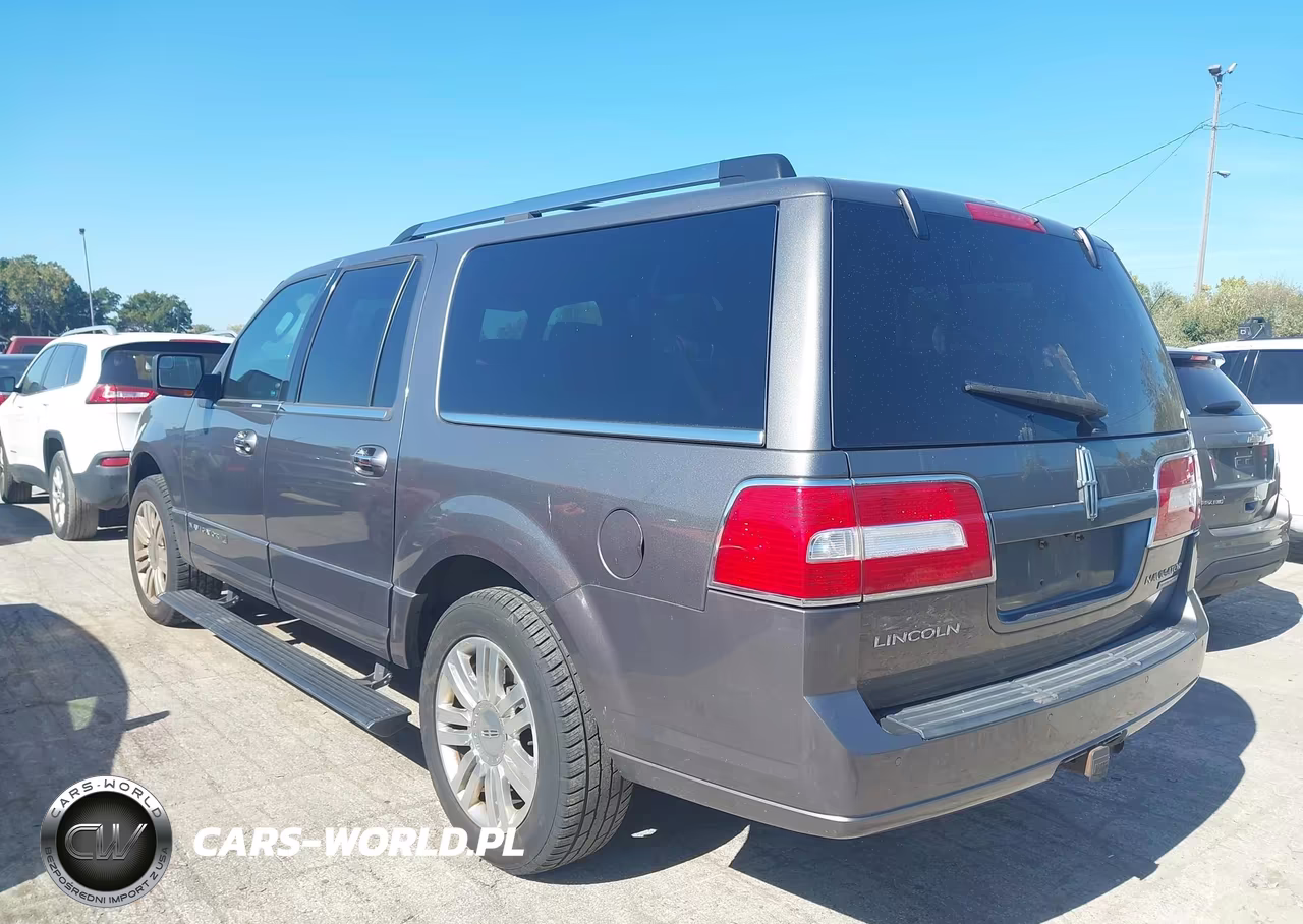 2014 Lincoln Navigator L VIN:5LMJJ3J54EEL00124 - 3