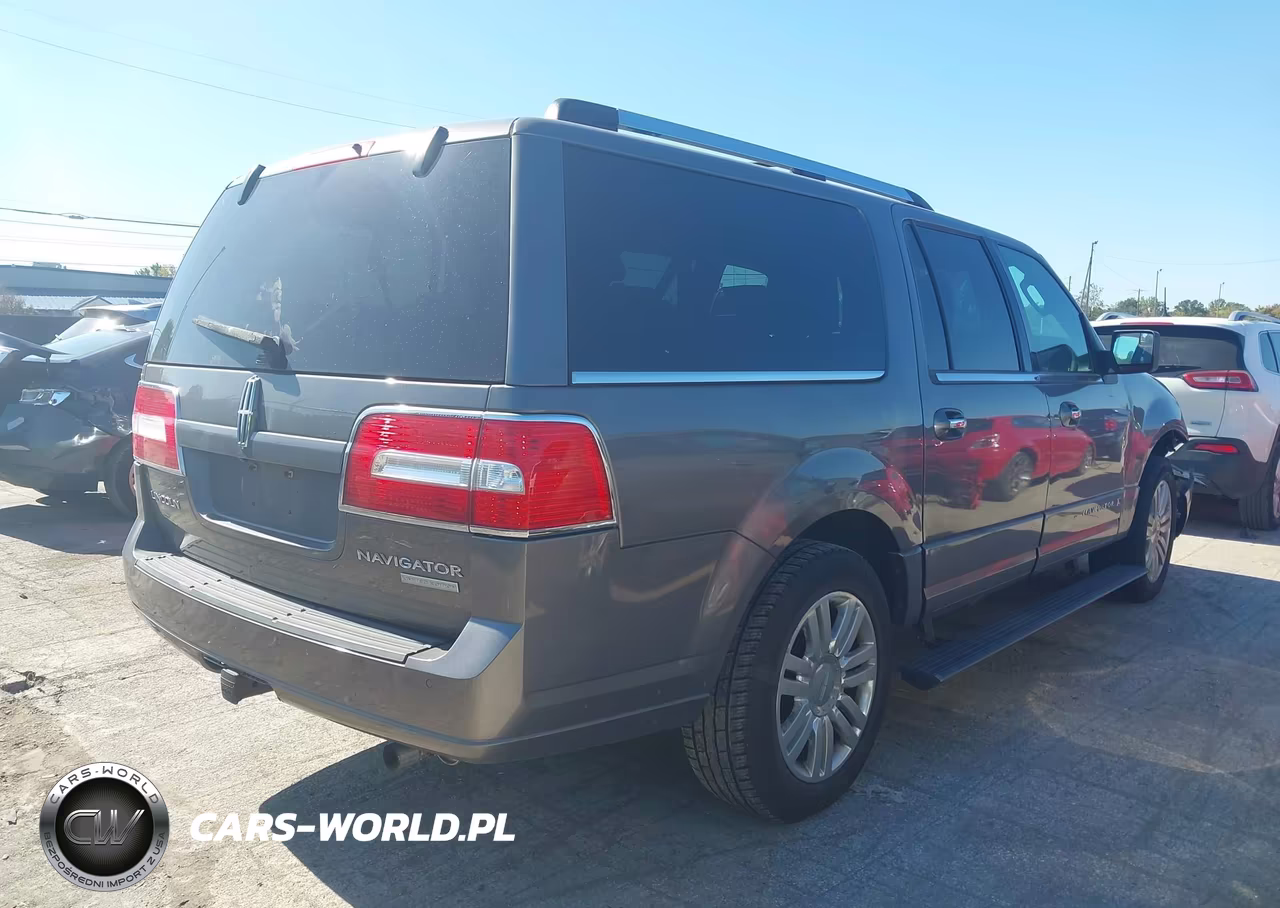 2014 Lincoln Navigator L VIN:5LMJJ3J54EEL00124 - 4