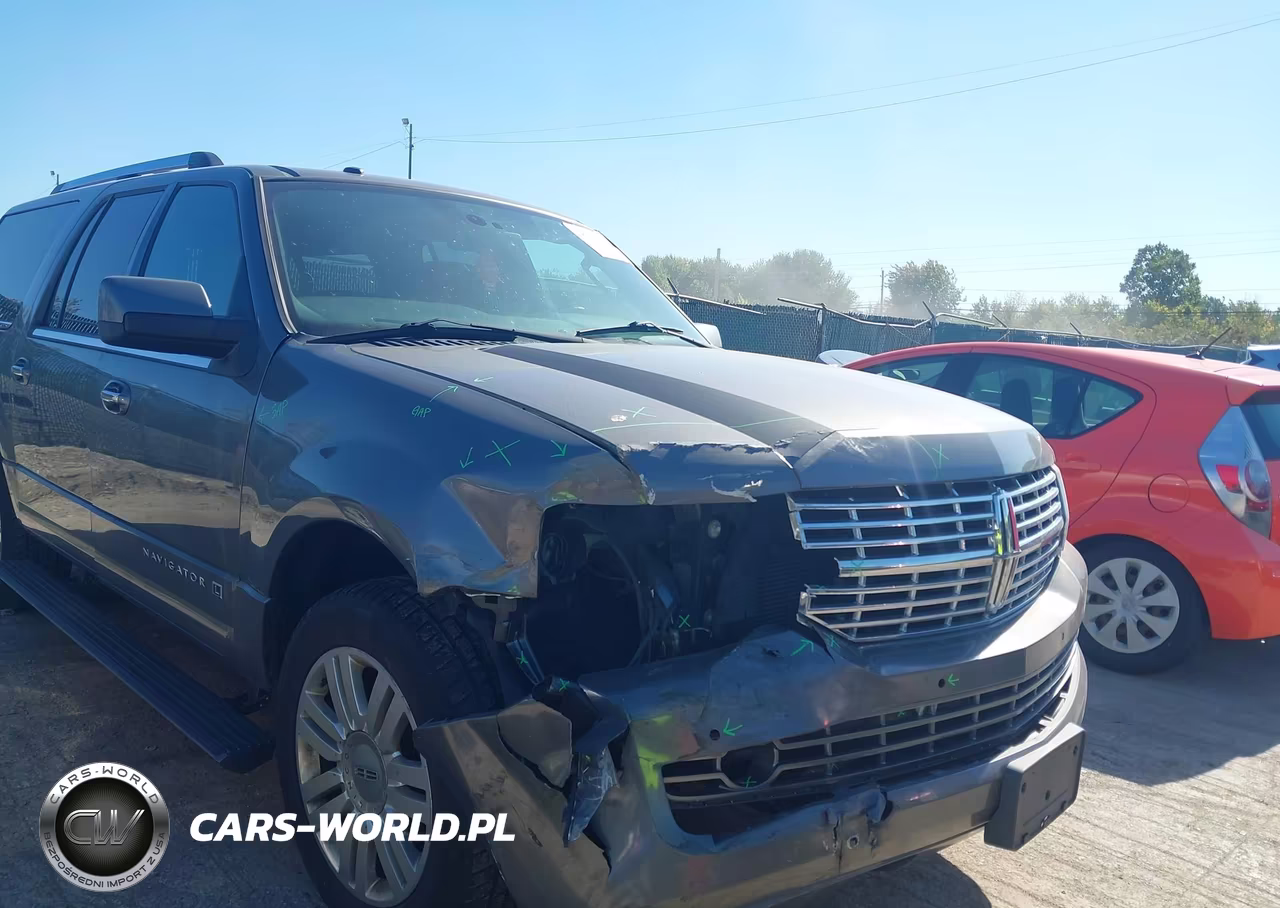 2014 Lincoln Navigator L VIN:5LMJJ3J54EEL00124 - 6