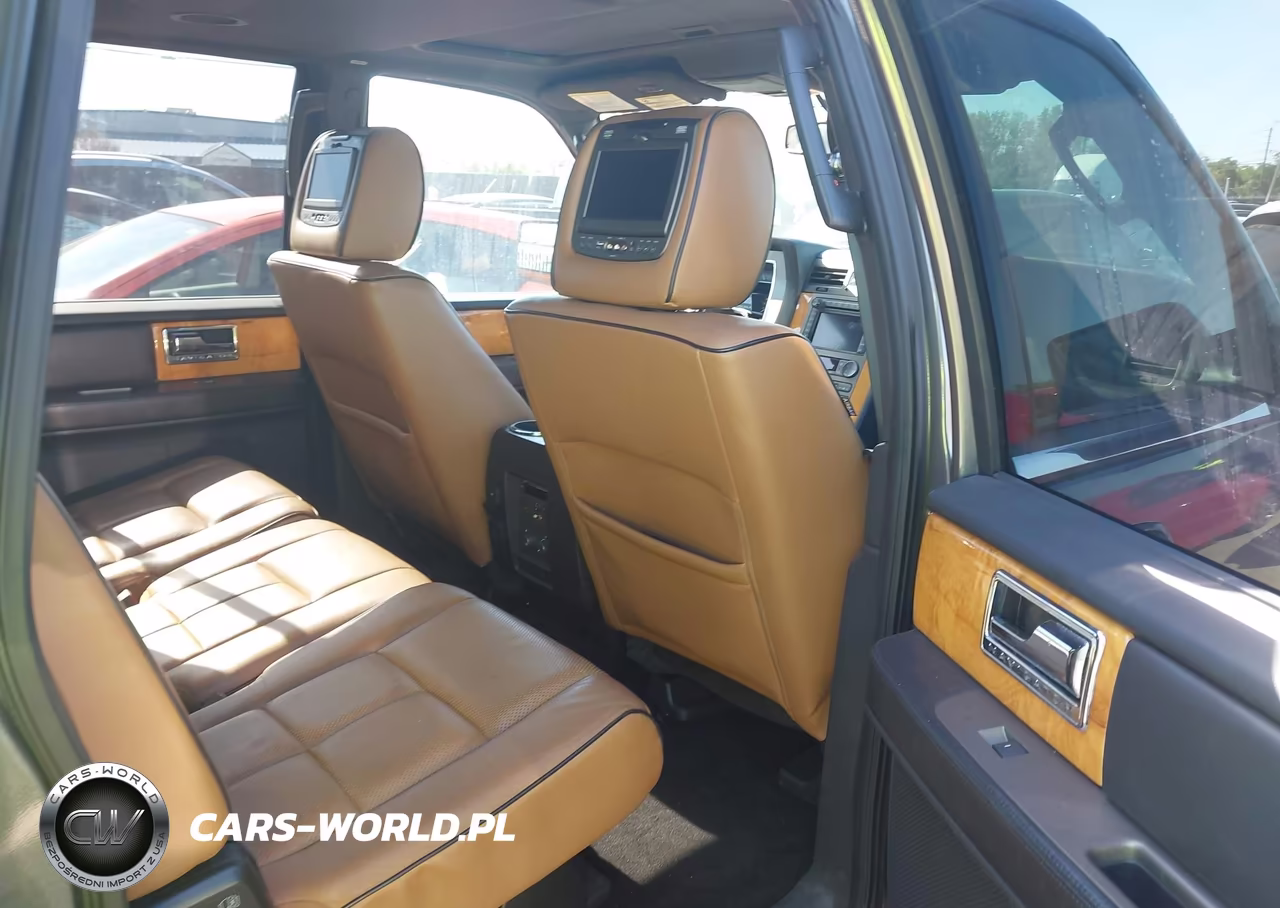 2014 Lincoln Navigator L VIN:5LMJJ3J54EEL00124 - 8