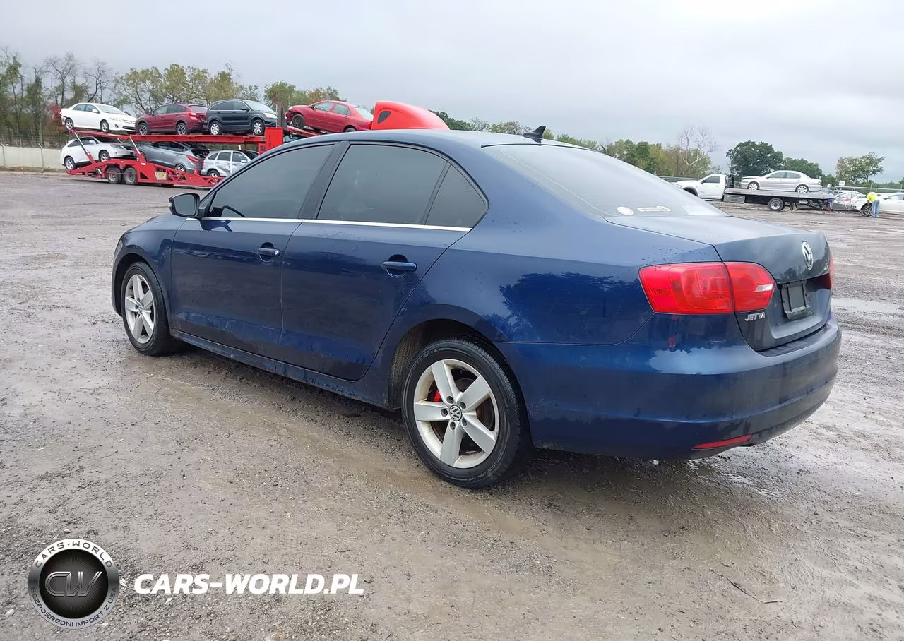 2014 Volkswagen Jetta 2.0L Tdi VIN:3VW3L7AJXEM384472 - 3