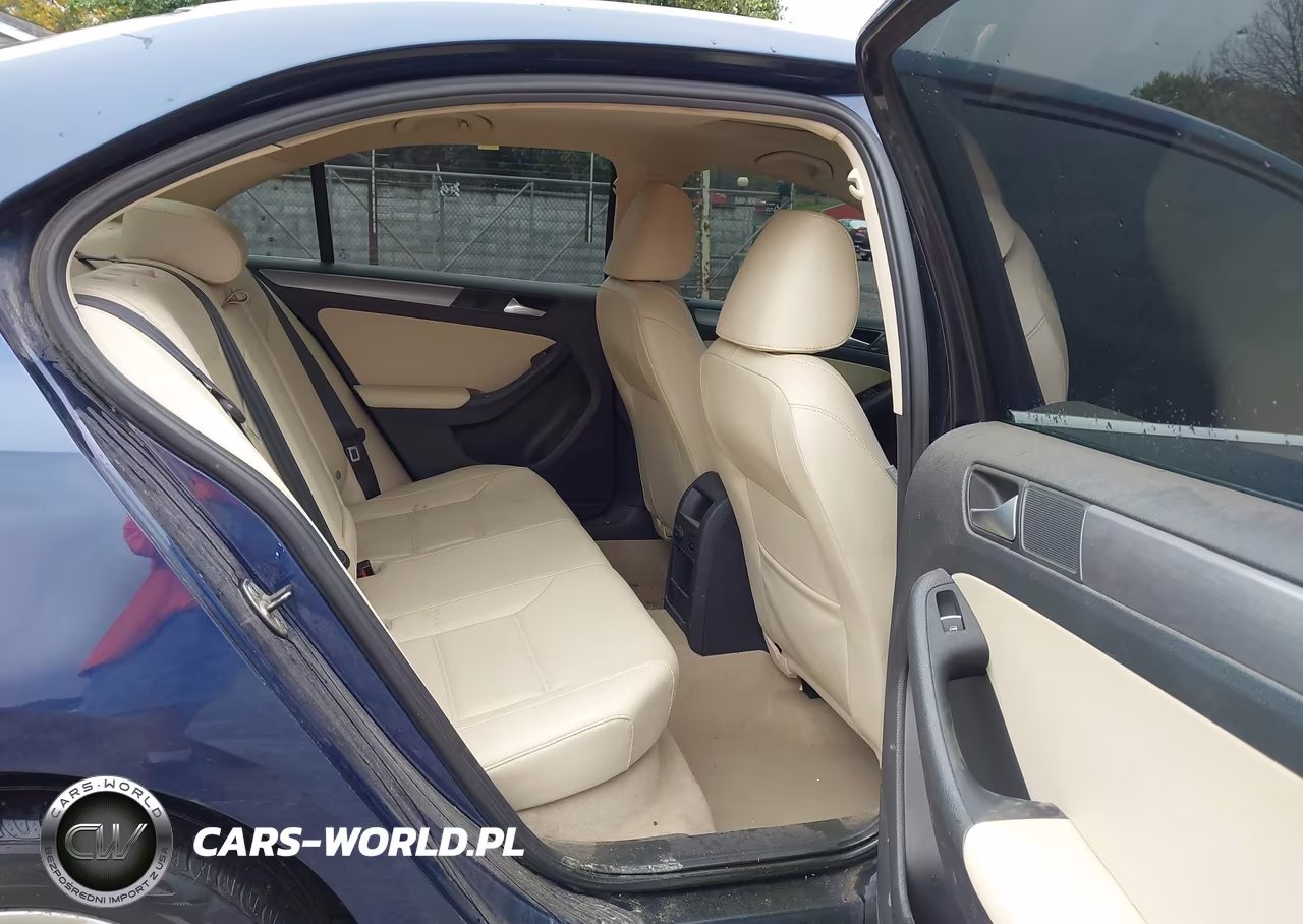 2014 Volkswagen Jetta 2.0L Tdi VIN:3VW3L7AJXEM384472 - 8