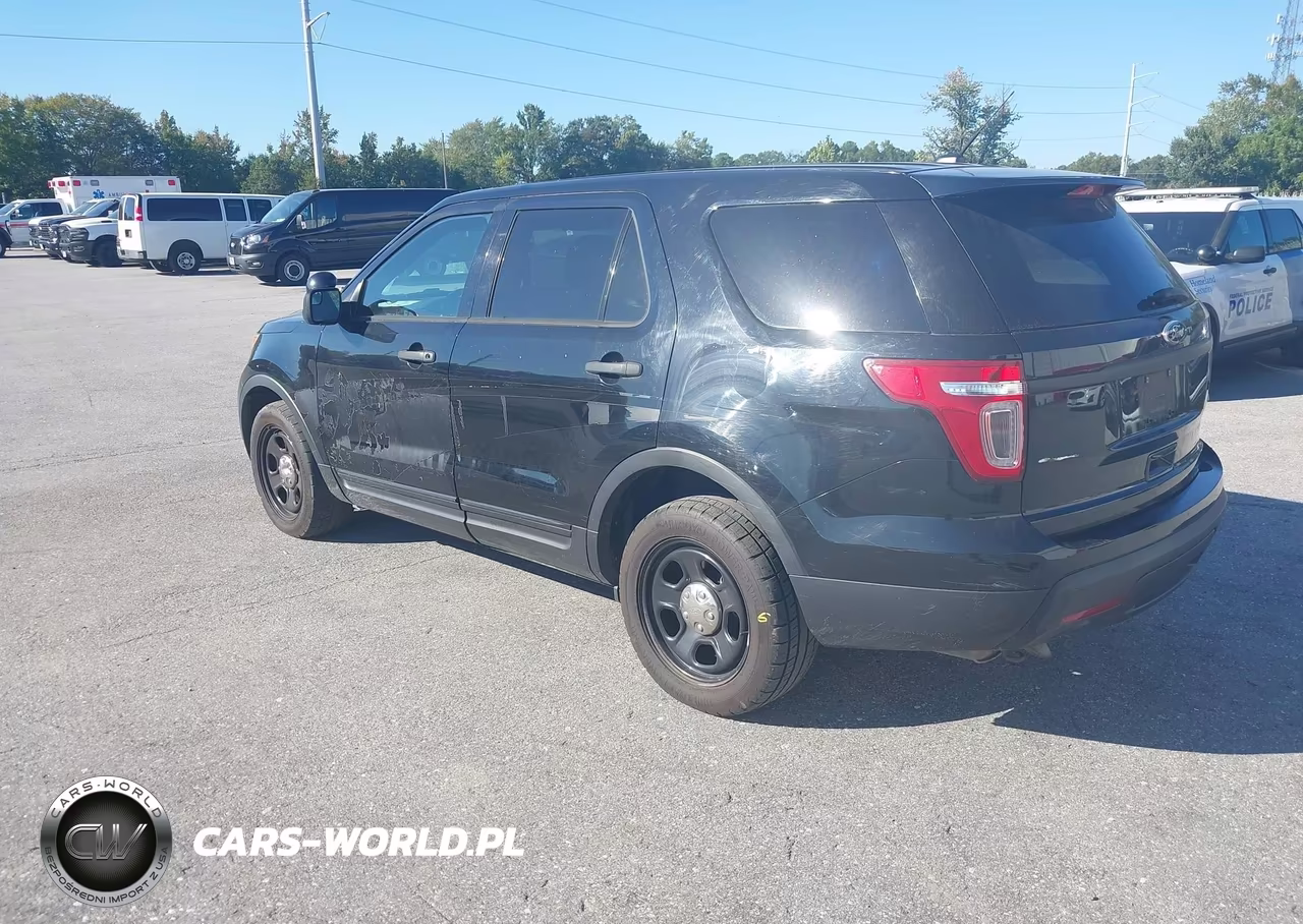 2015 Ford Utility Police Interceptor VIN:1FM5K8AR7FGC29847 - 3
