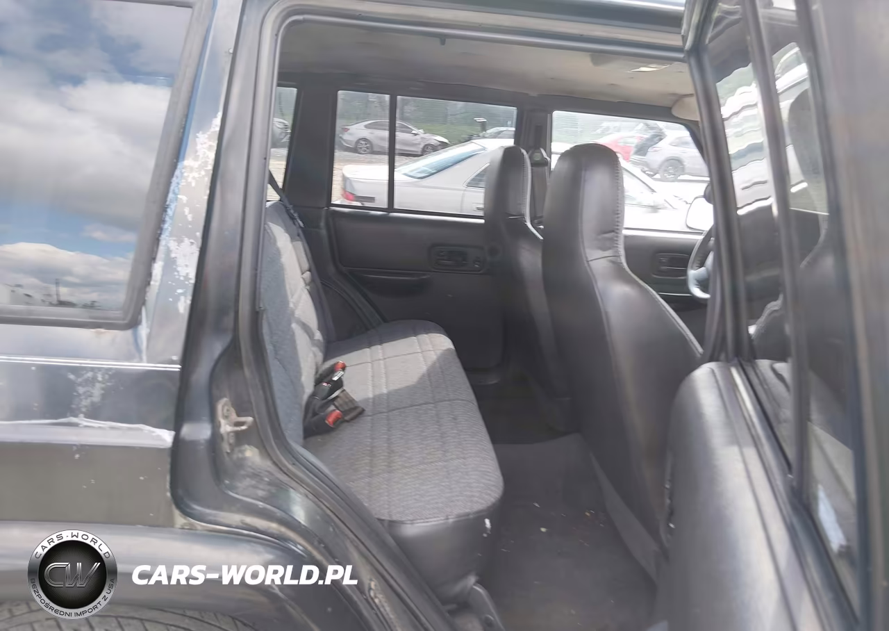 2000 Jeep Cherokee Sport VIN:1J4FF48S6YL246299 - 8