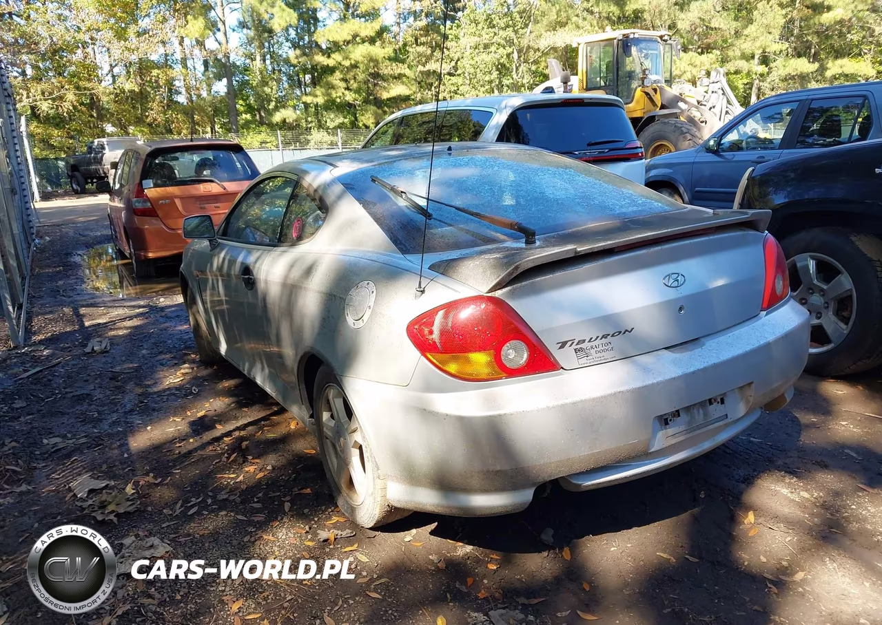 2003 Hyundai Tiburon VIN:KMHHM65D83U091159 - 3