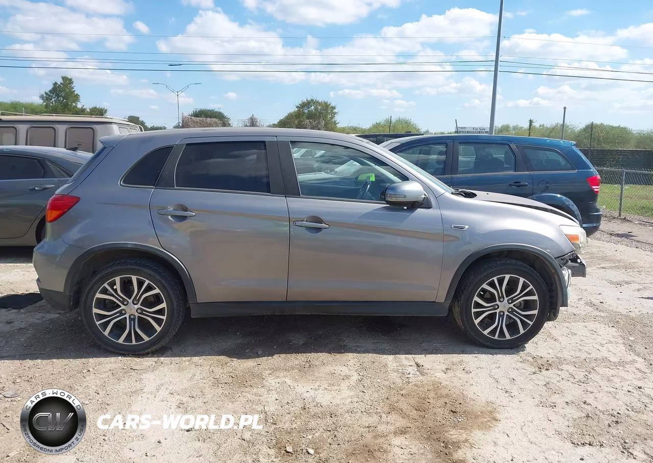 2019 Mitsubishi Outlander Sport 2.0 Se VIN:JA4AP4AU6KU013818 - 13