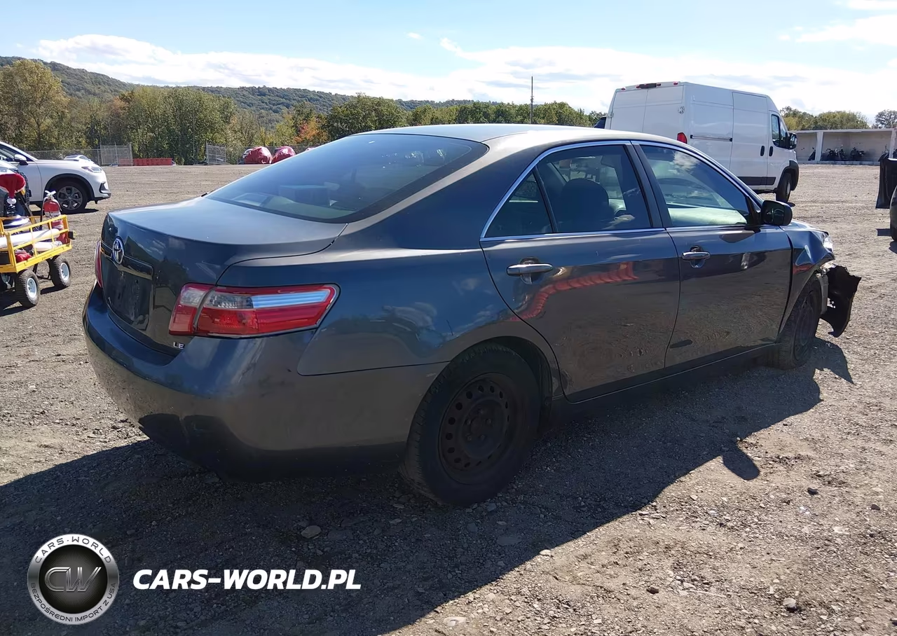 2007 Toyota Camry Le VIN:4T1BE46K77U105207 - 4