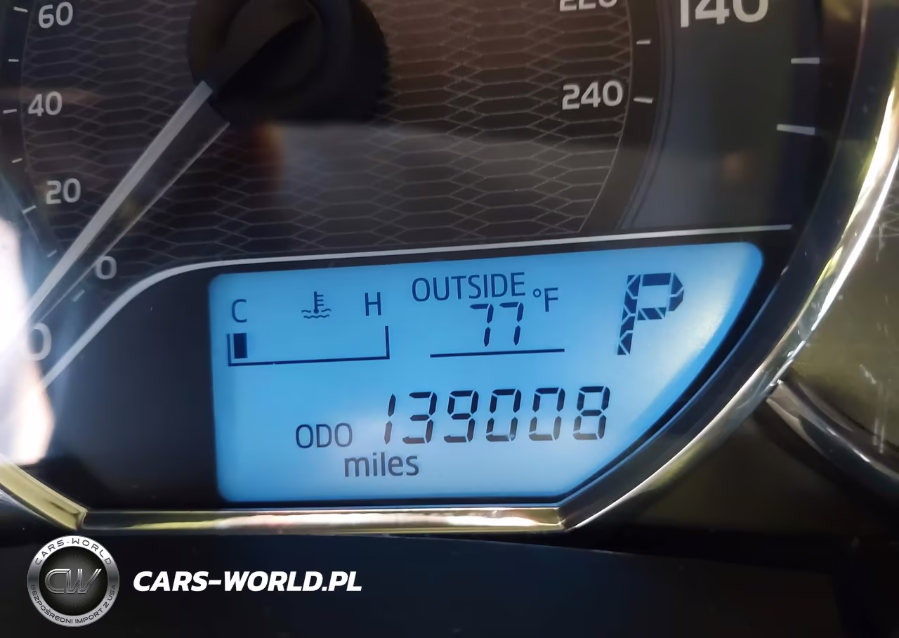 2014 Toyota Corolla Le VIN:2T1BURHE0EC045180 - 15
