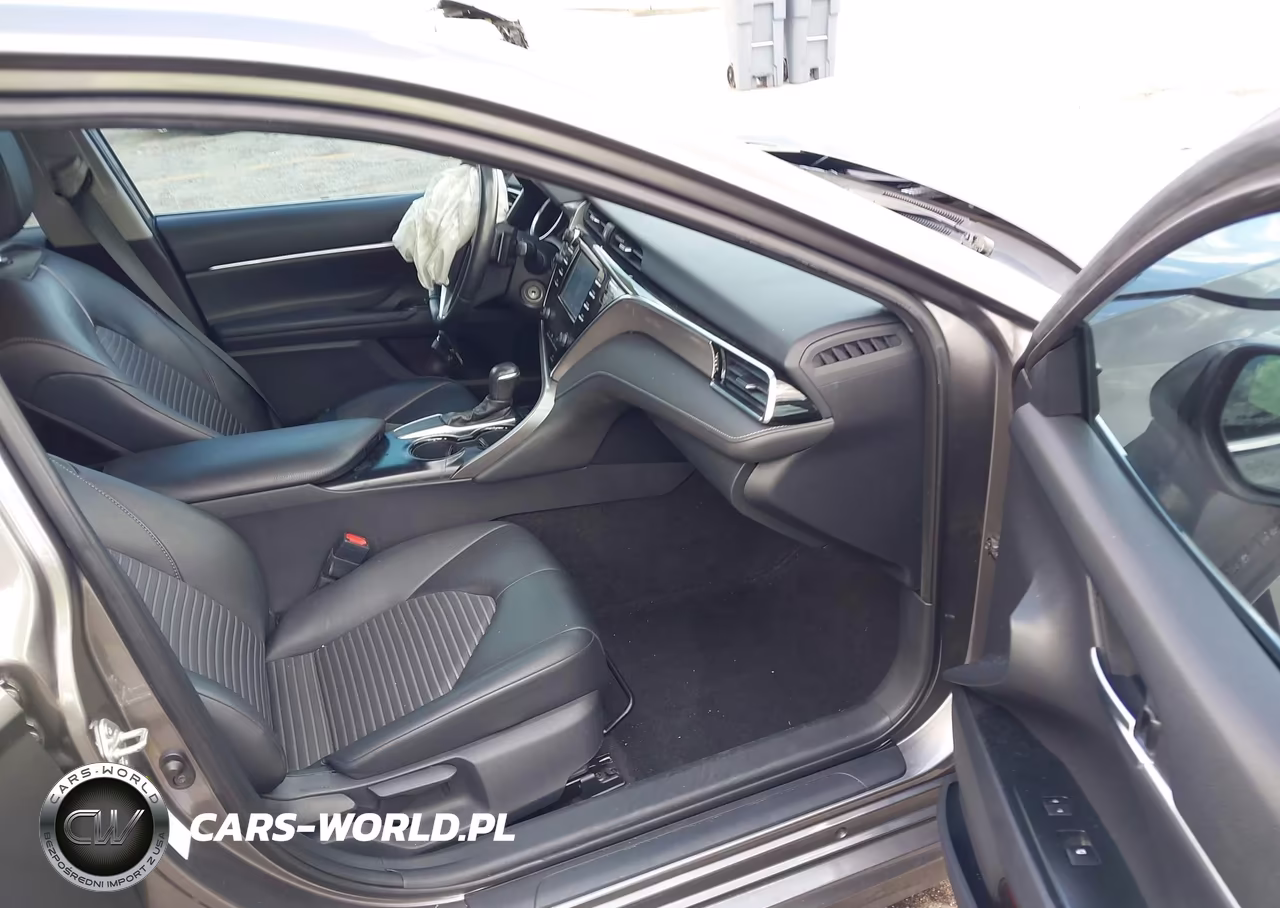 2018 Toyota Camry Se VIN:4T1B11HK7JU025565 - 5
