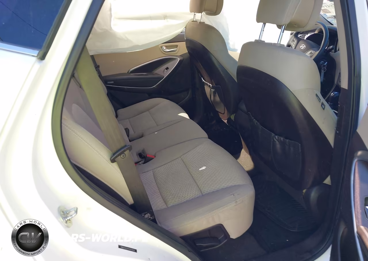 2017 Hyundai Santa Fe Sport 2.4L VIN:5NMZUDLB4HH003818 - 8
