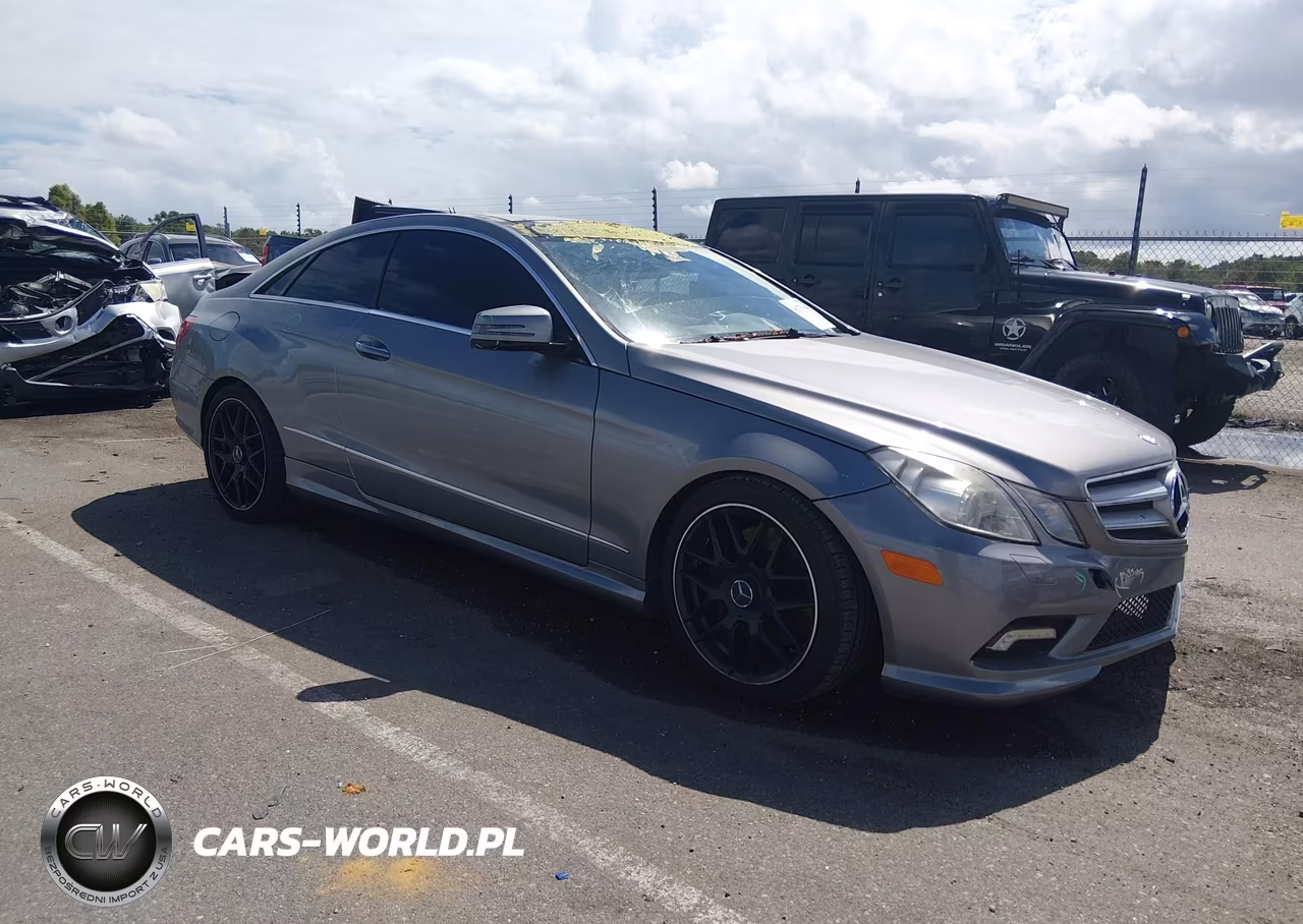 2011 Mercedes-Benz E 550 – zdjęcie 1 z 16