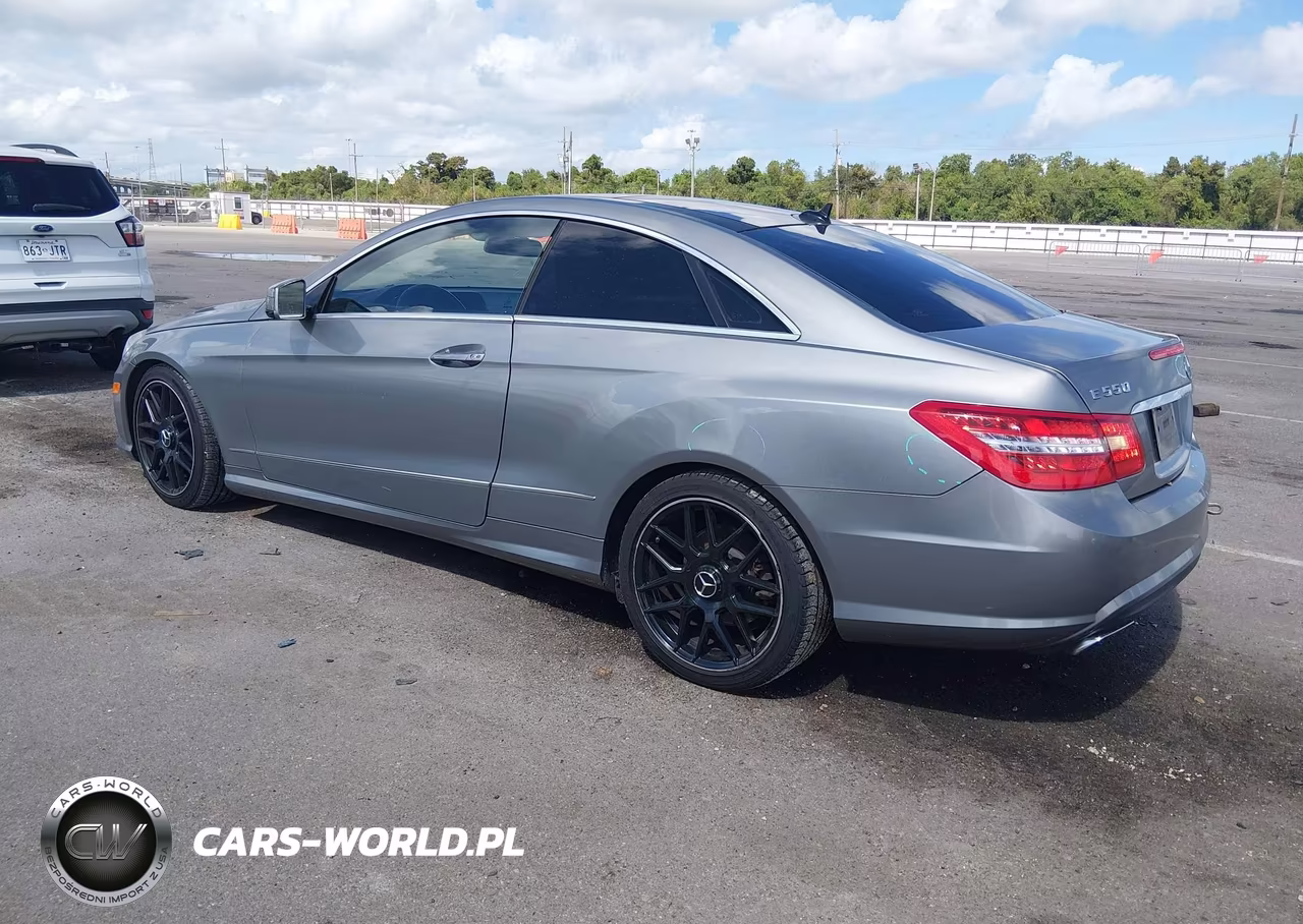 2011 Mercedes-Benz E 550 VIN:WDDKJ7CBXBF084958 - 3