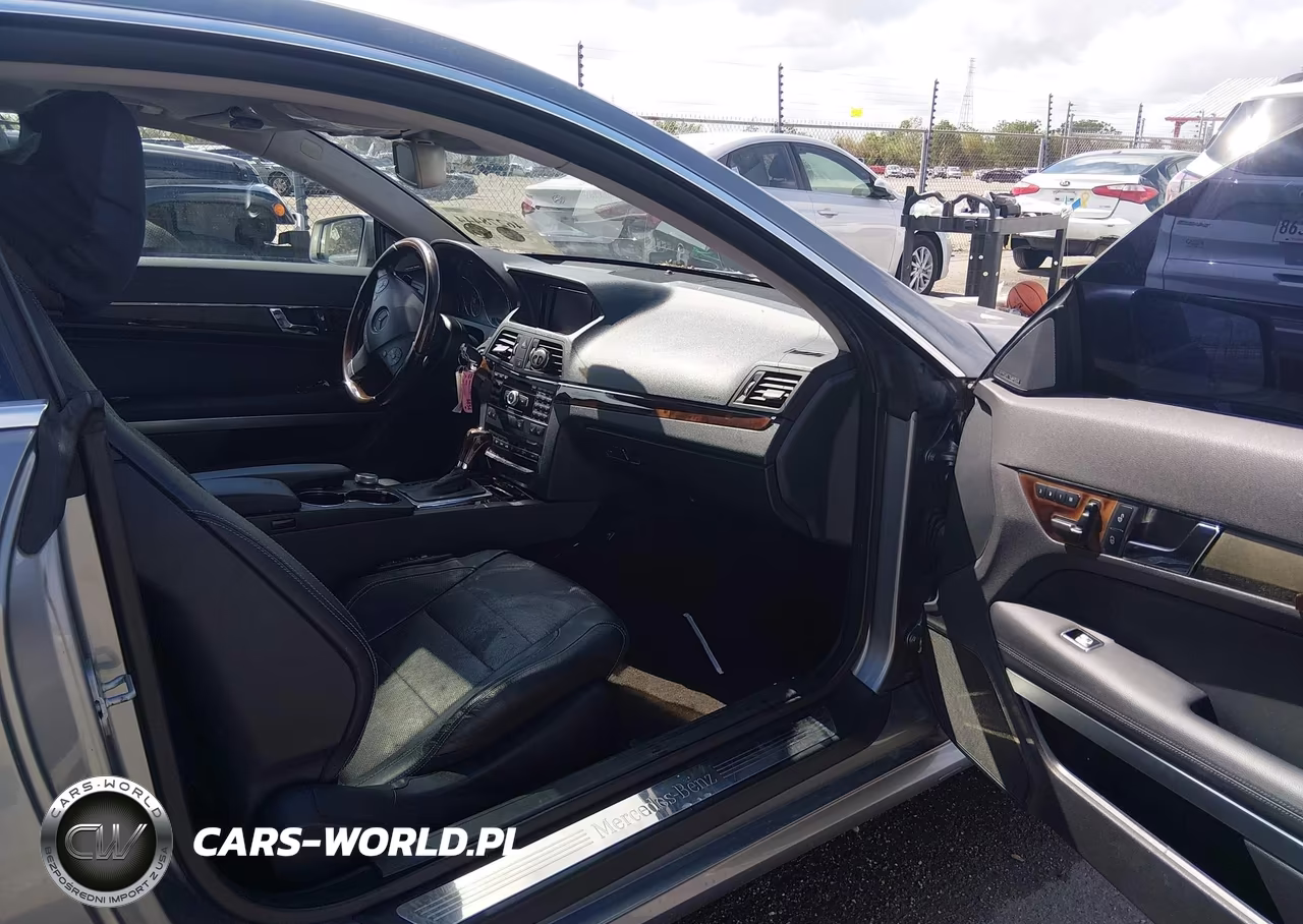 2011 Mercedes-Benz E 550 VIN:WDDKJ7CBXBF084958 - 5
