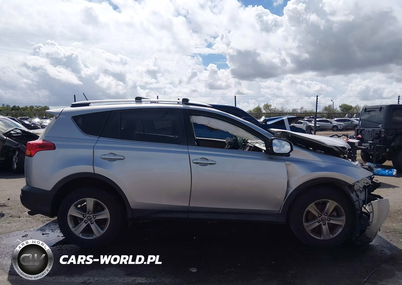 2015 Toyota Rav4 Xle VIN:JTMWFREV6FD069827 - 12