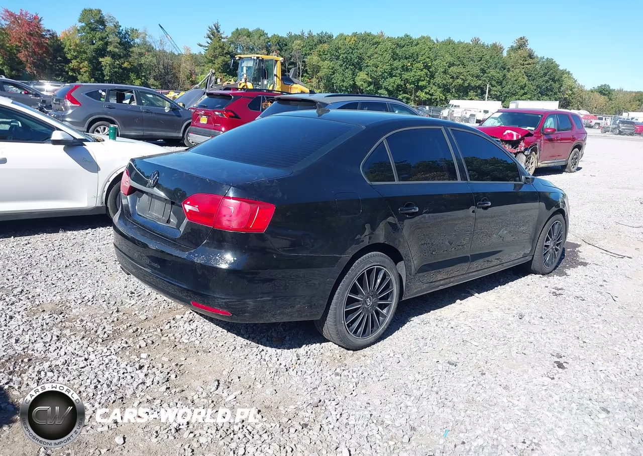 2012 Volkswagen Jetta 2.5L Se VIN:3VWDP7AJ3CM338732 - 4