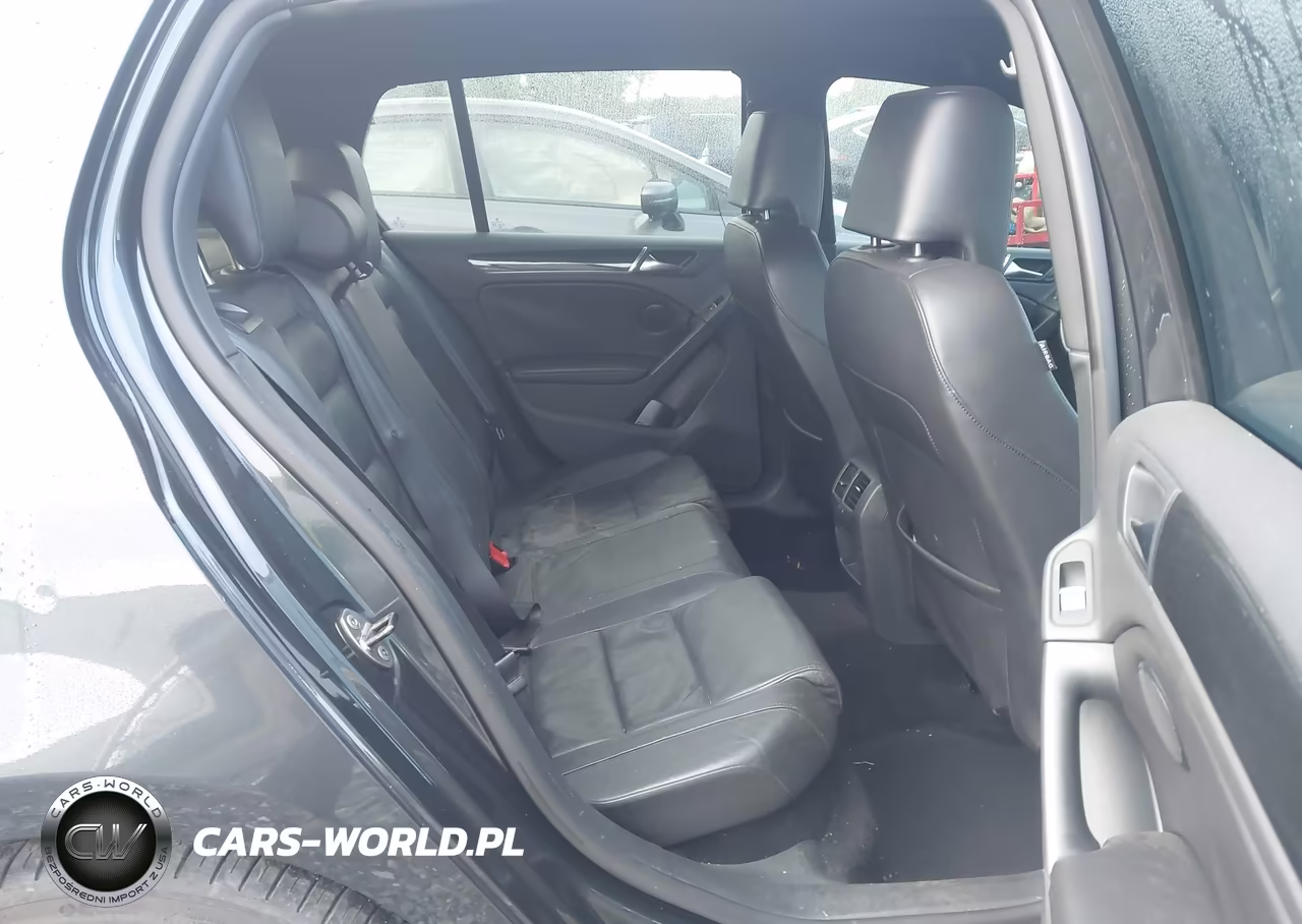 2010 Volkswagen Gti 4-Door VIN:WVWHV7AJ2AW247104 - 8