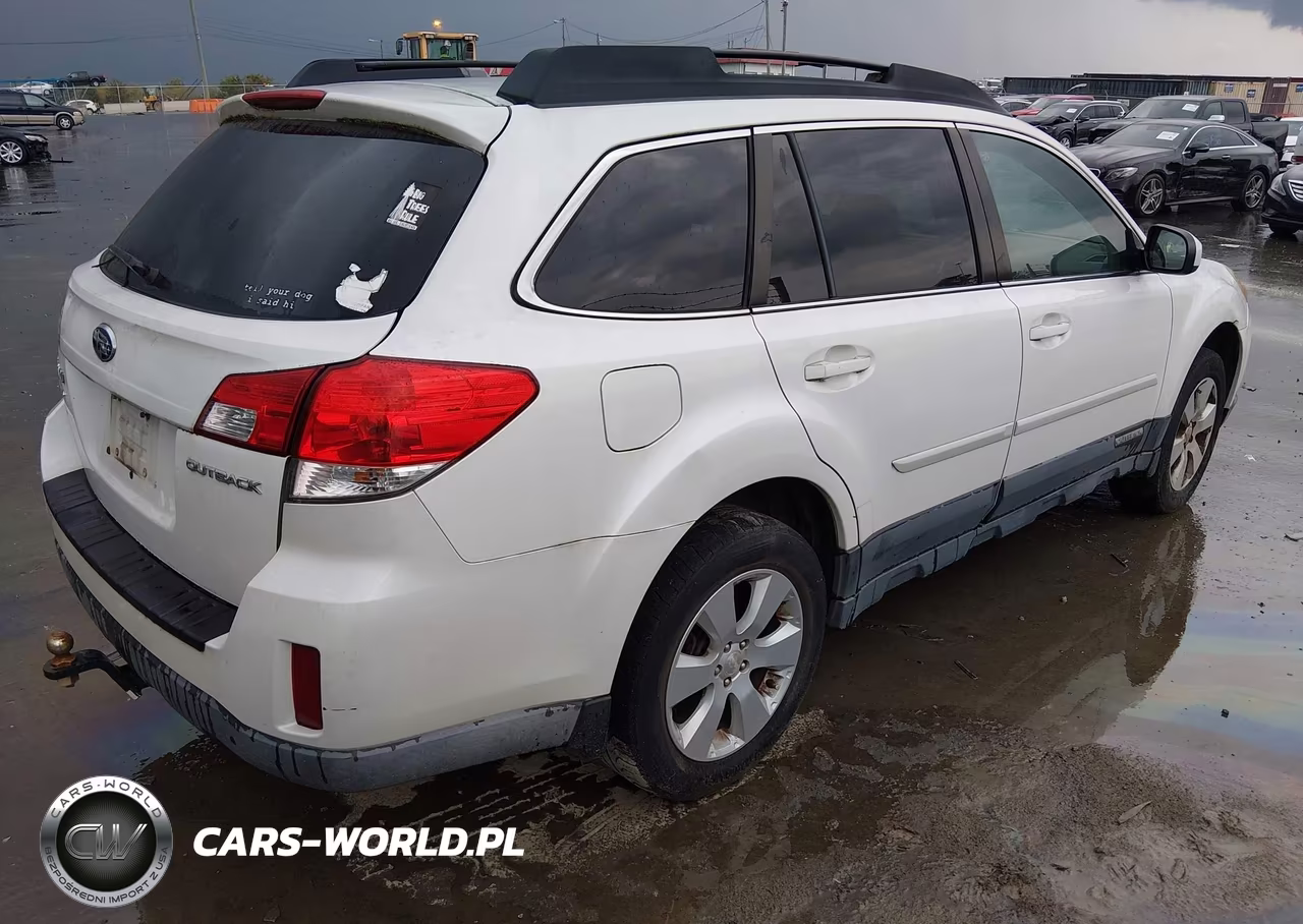 2012 Subaru Outback 2.5I Premium VIN:4S4BRCGC5C3222645 - 4
