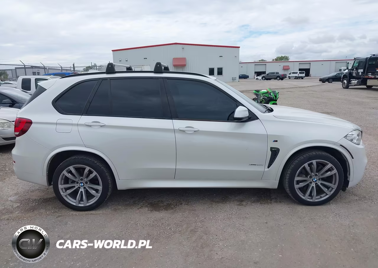 2014 BMW X5 xDrive50I VIN:5UXKR6C51E0J73699 - 13