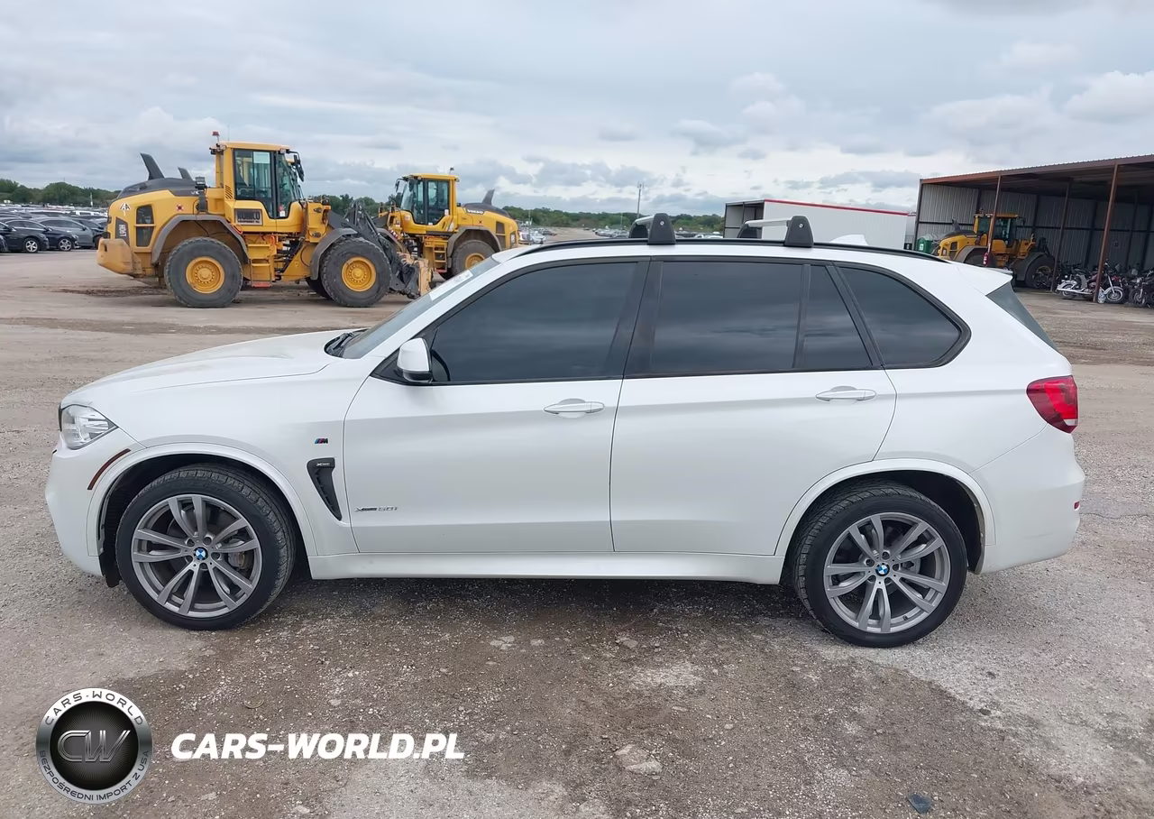 2014 BMW X5 xDrive50I VIN:5UXKR6C51E0J73699 - 14