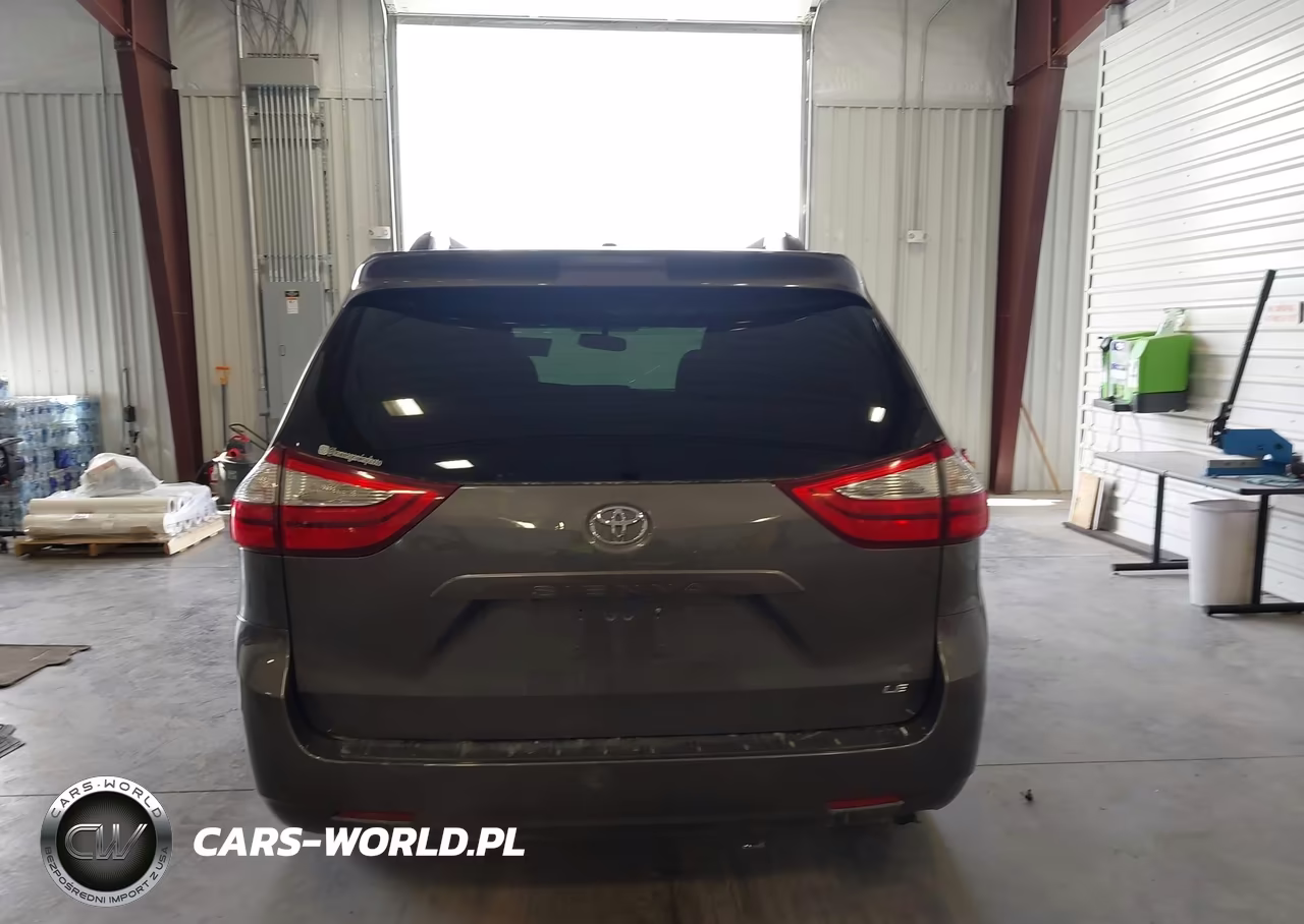 2017 Toyota Sienna Le 8 Passenger VIN:5TDKZ3DCXHS805517 - 17