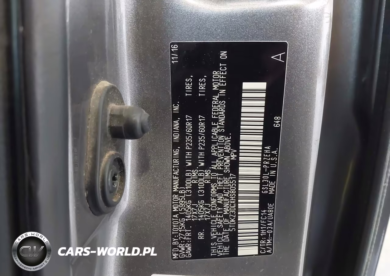 2017 Toyota Sienna Le 8 Passenger VIN:5TDKZ3DCXHS805517 - 9