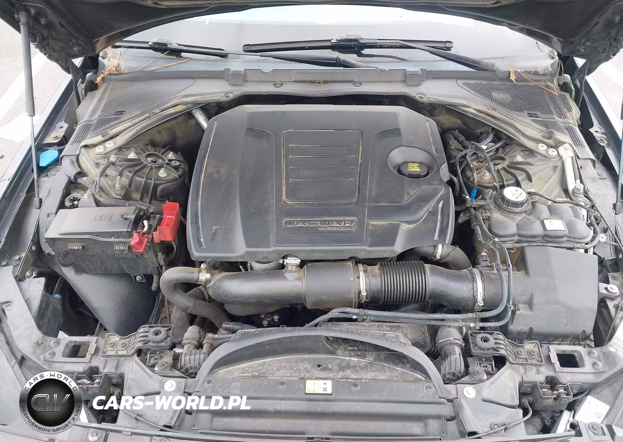 2019 Jaguar Xe 25T Premium VIN:SAJAD4FX1KCP46299 - 10