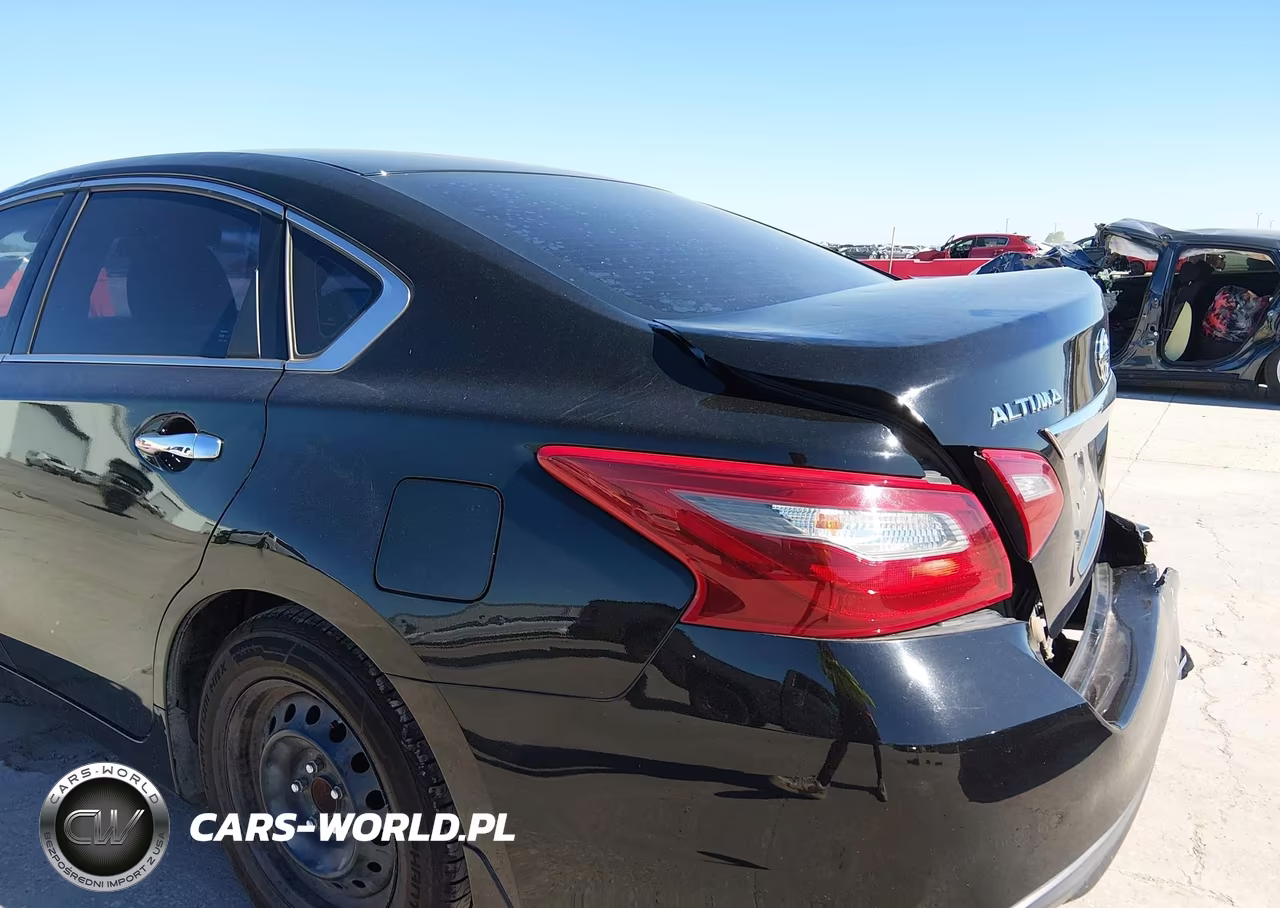 2018 Nissan Altima 2.5 S VIN:1N4AL3AP7JC291448 - 19