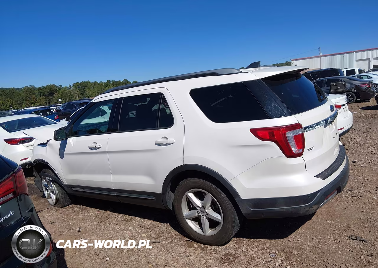 2019 Ford Explorer Xlt VIN:1FM5K7D86KGA15181 - 15