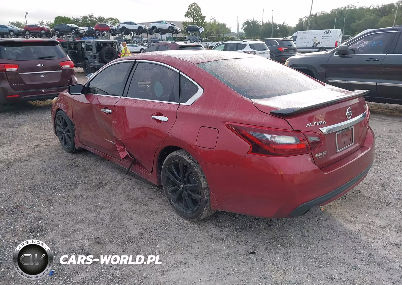 2017 Nissan Altima 2.5 Sr VIN:1N4AL3AP6HC169495 - 3