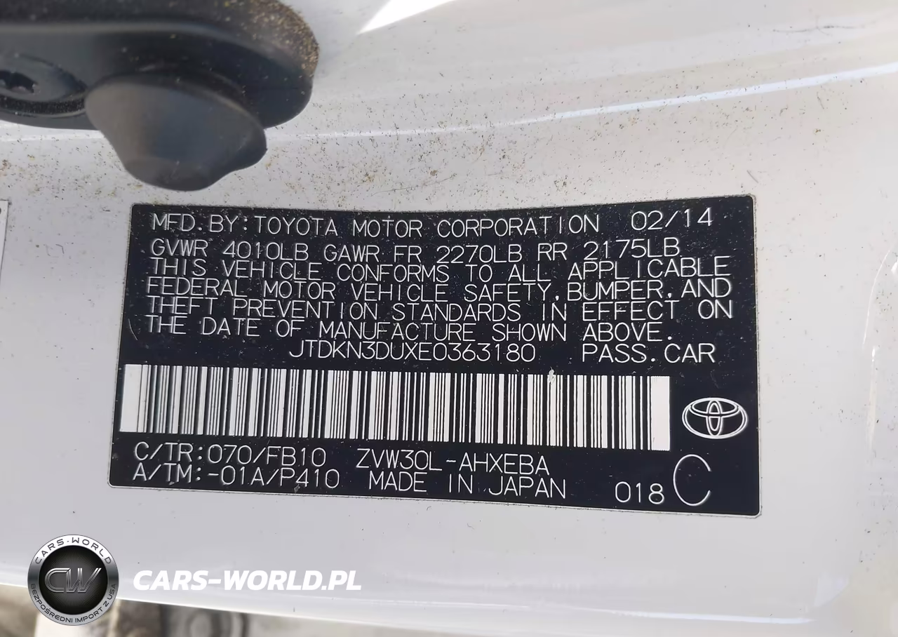2014 Toyota Prius Two VIN:JTDKN3DUXE0363180 - 9