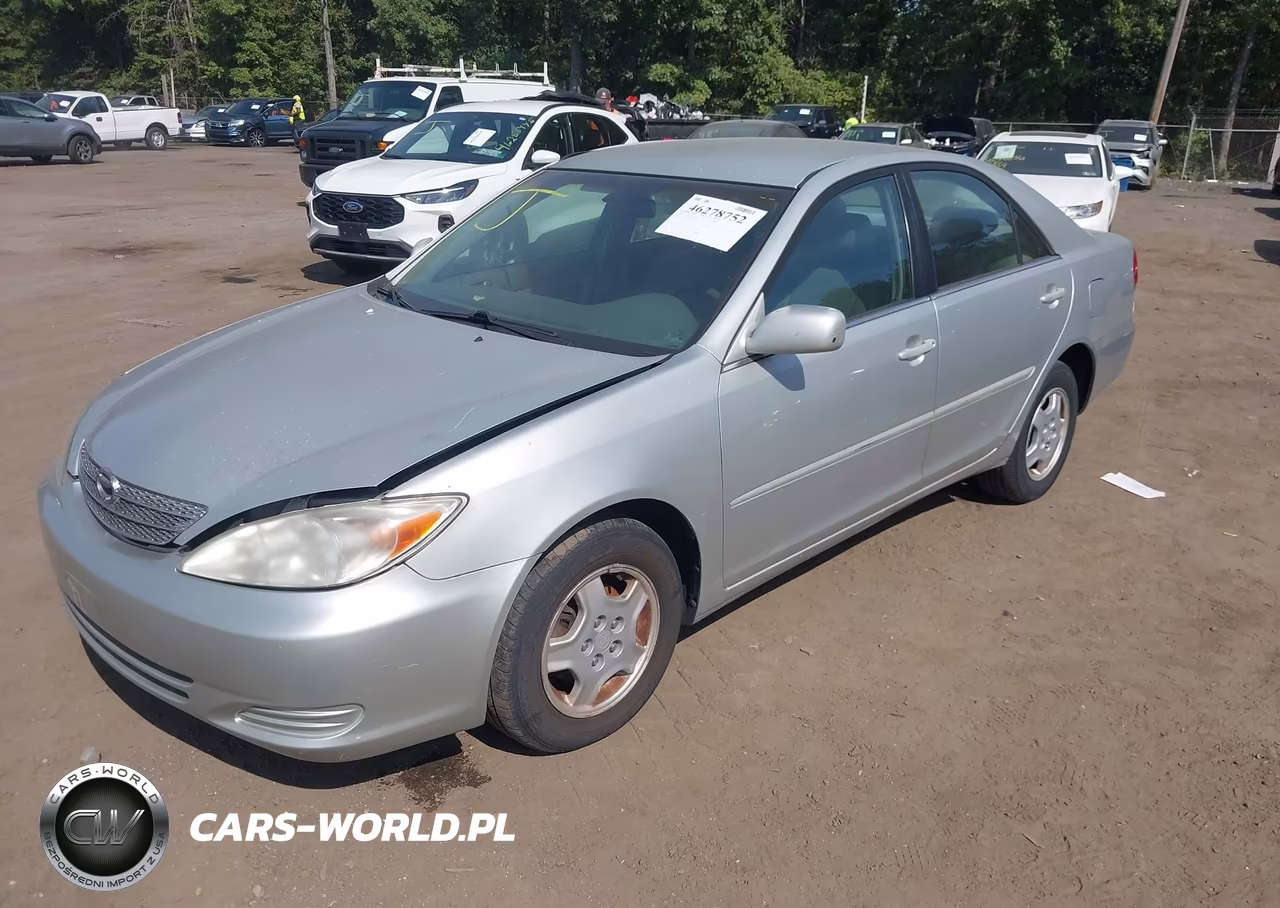 2002 Toyota Camry Le V6 VIN:4T1BF32K62U523392 - 2