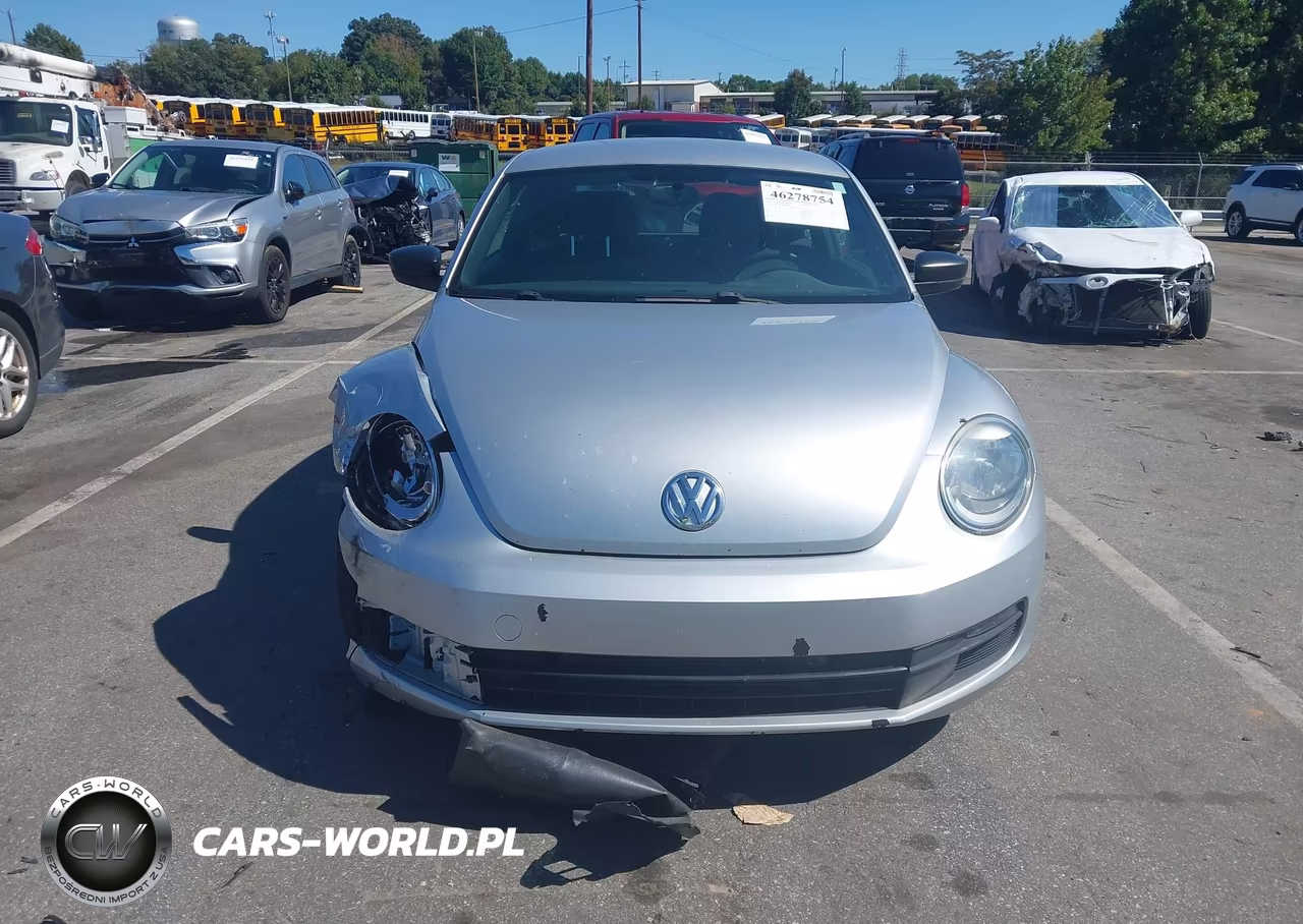 2013 Volkswagen Beetle 2.5L Entry VIN:3VWFP7AT7DM646885 - 12