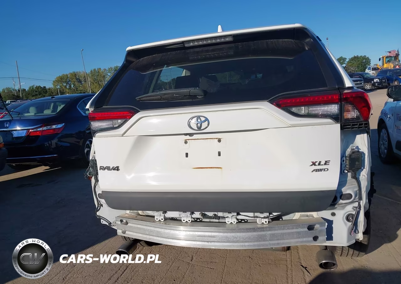 2020 Toyota Rav4 Xle VIN:2T3P1RFV7LC133648 - 17
