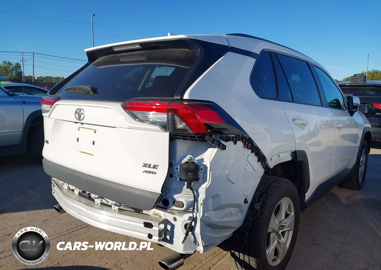 2020 Toyota Rav4 Xle VIN:2T3P1RFV7LC133648 - 4