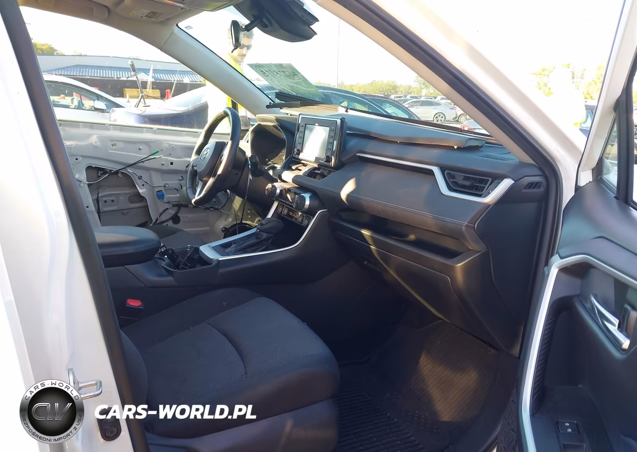 2020 Toyota Rav4 Xle VIN:2T3P1RFV7LC133648 - 5