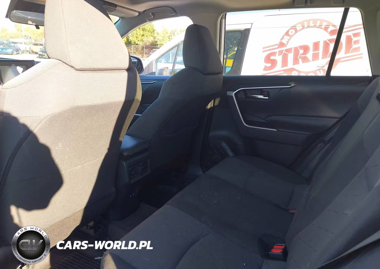 2020 Toyota Rav4 Xle VIN:2T3P1RFV7LC133648 - 8