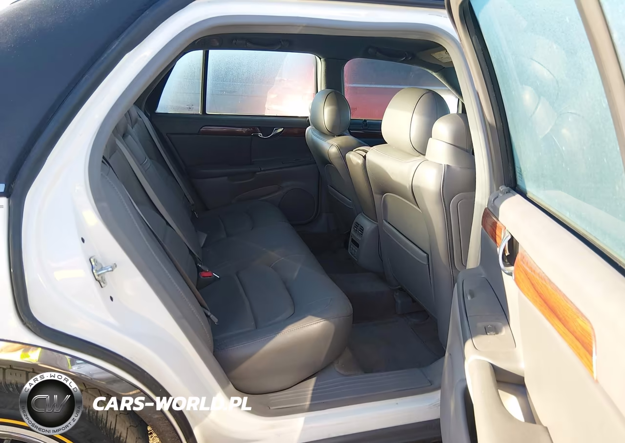 2005 Cadillac Deville Livery VIN:1G6KD54Y35U108108 - 8