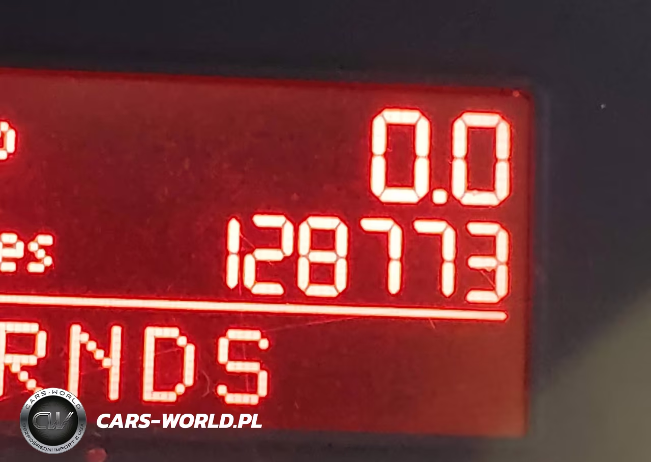 2008 Volkswagen New Beetle S-Se VIN:3VWRG31C98M516747 - 16