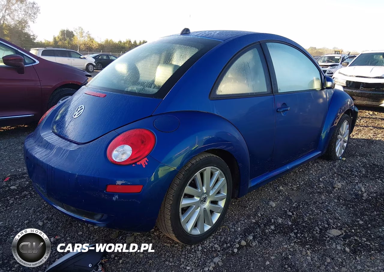 2008 Volkswagen New Beetle S-Se VIN:3VWRG31C98M516747 - 4