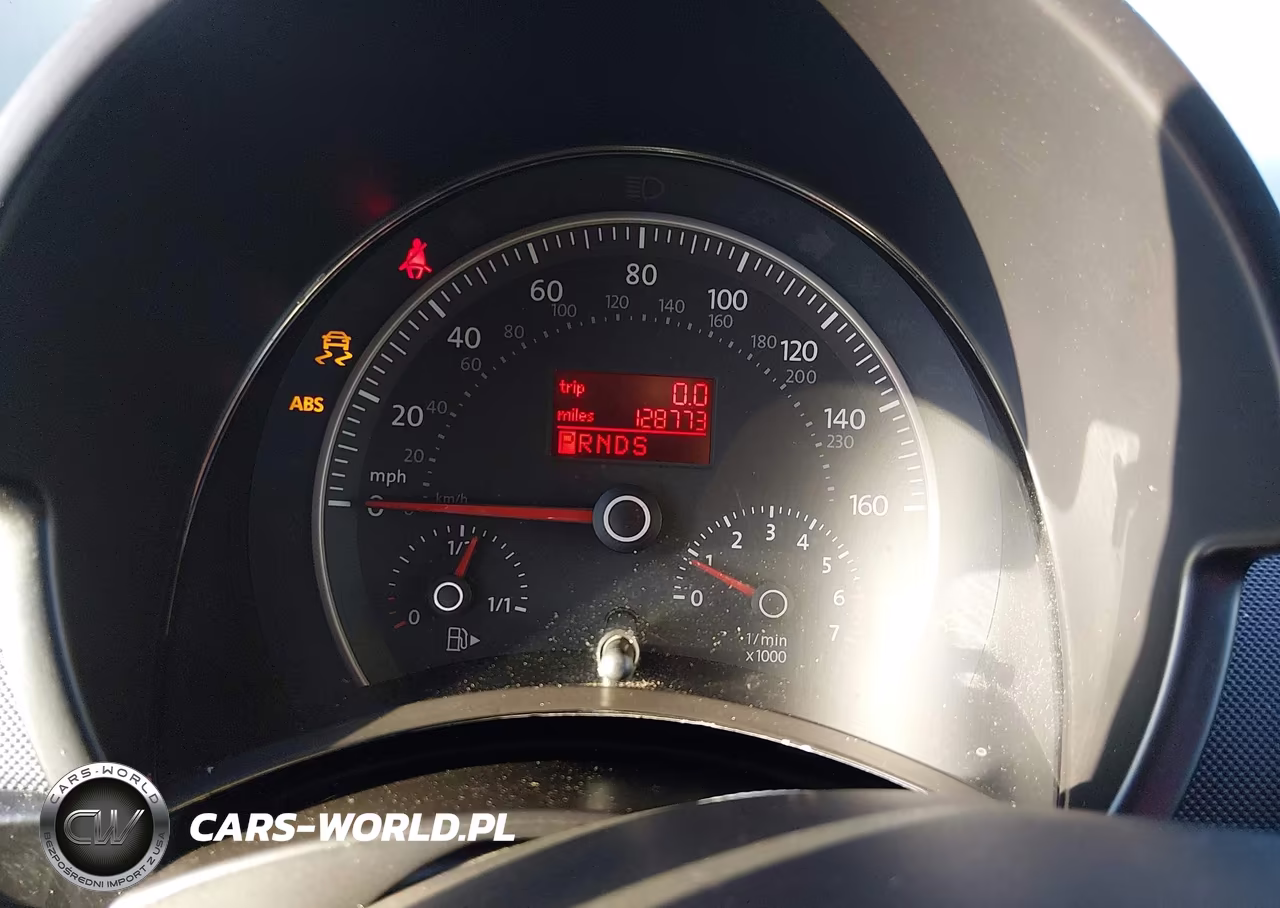 2008 Volkswagen New Beetle S-Se VIN:3VWRG31C98M516747 - 7