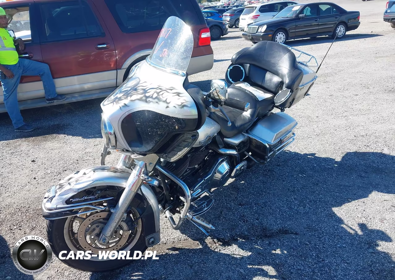 2003 Harley-Davidson Flhtcui Anniversary VIN:1HD1FCW463Y619513 - 2