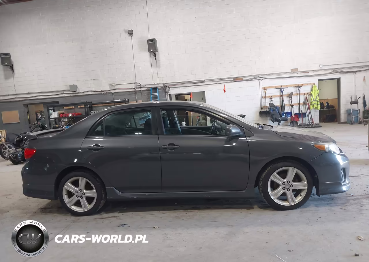 2013 Toyota Corolla S VIN:2T1BU4EE1DC981296 - 13