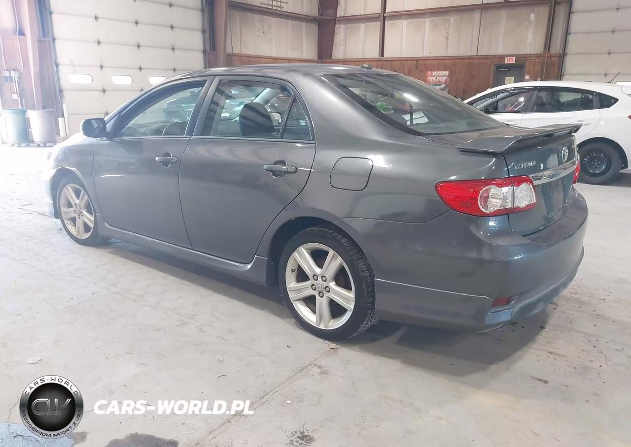 2013 Toyota Corolla S VIN:2T1BU4EE1DC981296 - 3