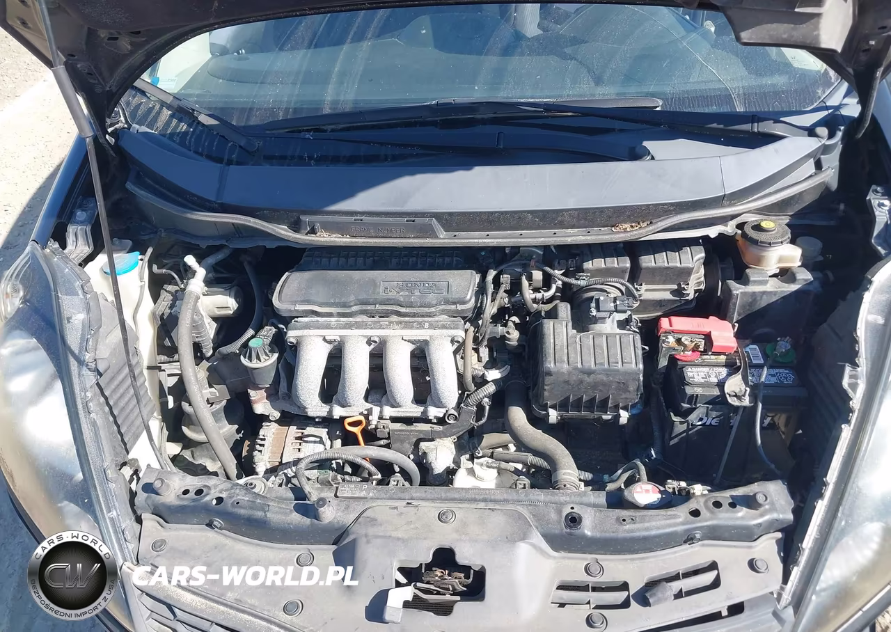 2013 Honda Fit Sport VIN:JHMGE8G57DC060814 - 10