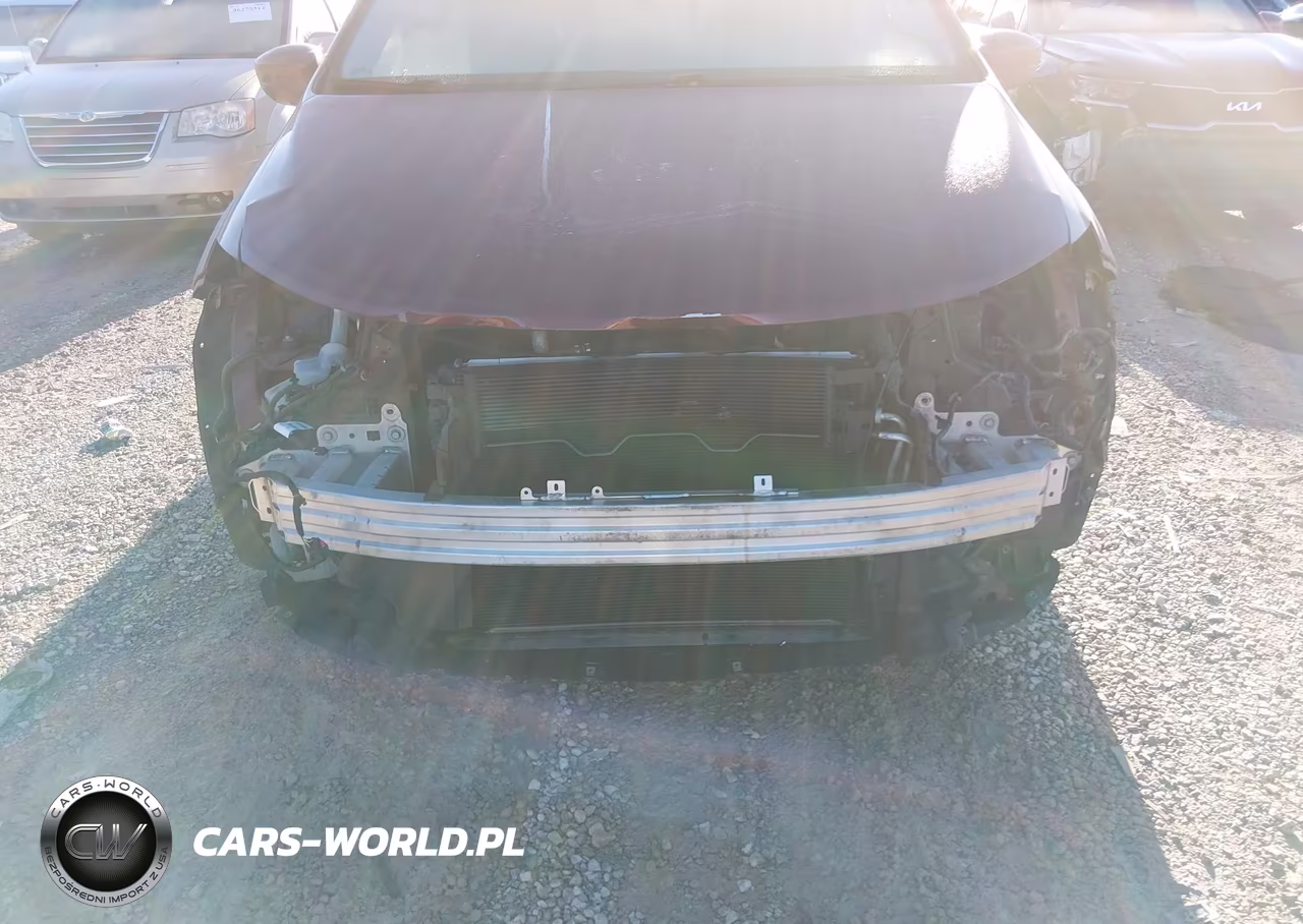 2018 Chrysler Pacifica Touring L VIN:2C4RC1BG3JR104407 - 6